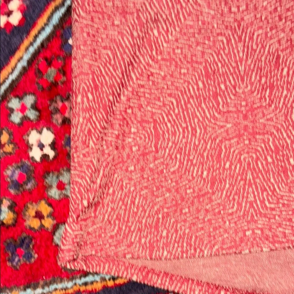 LULAROE Red Patterned Top small - Picture 4 of 5